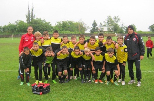 Осем детски отбора влизат в битка за Купа M&BM;