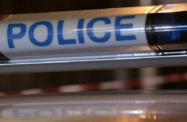 Опит за палеж на банков офис