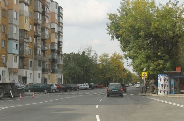 Дефект във Водния цикъл на Димитровград отново затваря част от бул. Благоев