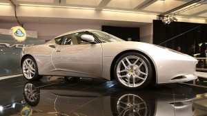 Найбързата линейка в света ще се движи в Дубай