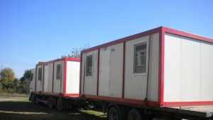 Настаняват във фургони пострадали от наводненията