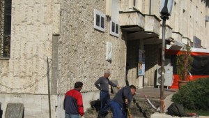 След протест театъра в Дупница става достъпен за хора с