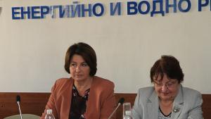 Труд 8393 лева заплата за шефа на ДКЕВР