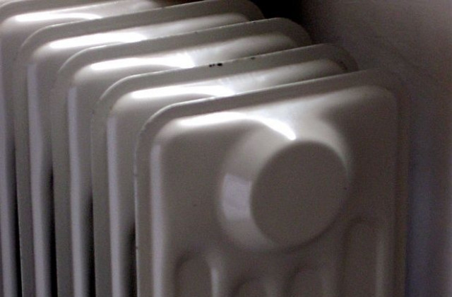 Топлофикациите пускат парното по желание