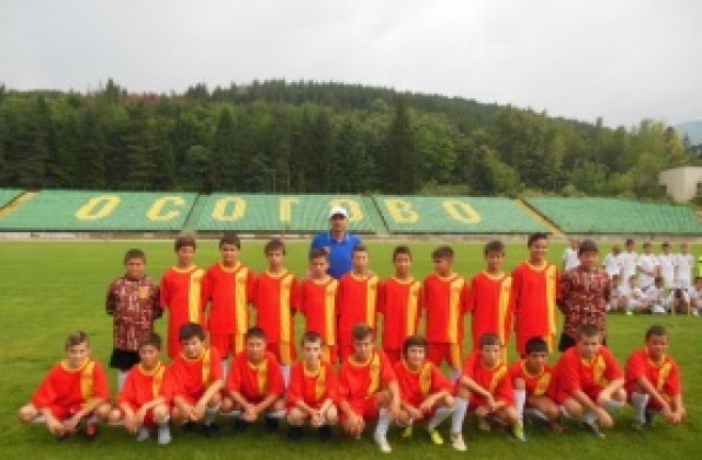 Детските отбори от школата на ФК Велбъжд с 3 победи