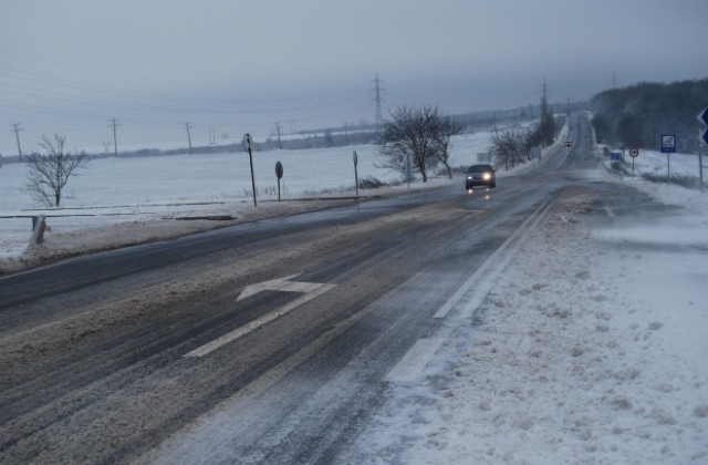 Областните пътни управления в Североизточна България в готовност за първия сняг