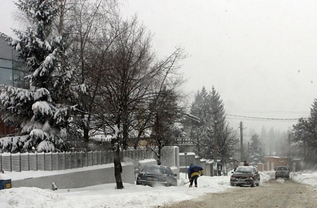 Седем снегорина ще чистят Г. Оряховица през зимата