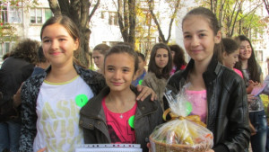 Шестокласниците от горнооряховското СОУ Г Измирлиев найдобри в празник на