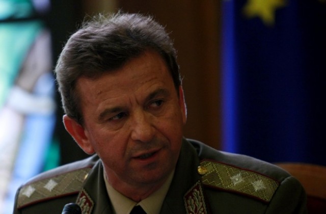 Набират средства за спешна операция на зам.-началник на отбраната