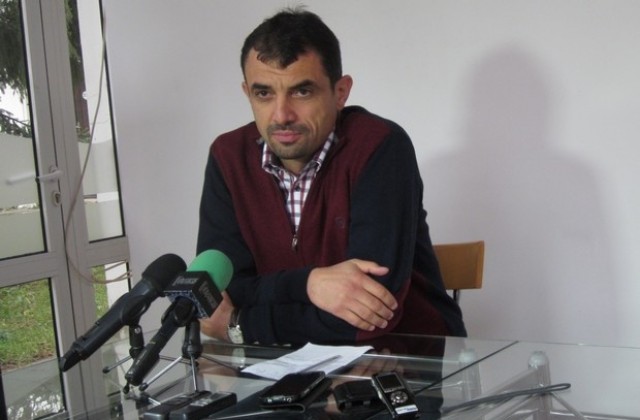 Депутатът Явор Хайтов: Ще даря първата си заплата, реално тя не е изработена