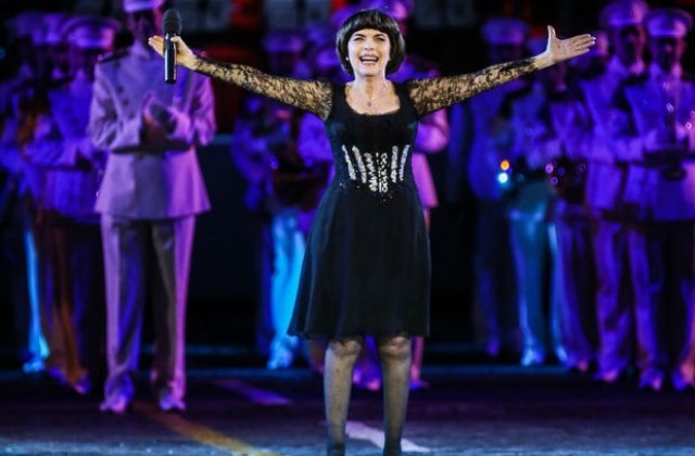 Мирей Матийо празнува с голям концерт в „Олимпия”