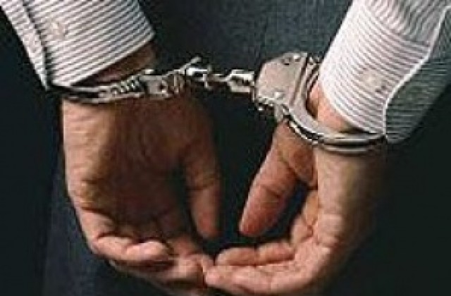 Показен арест за измамник в Търговище