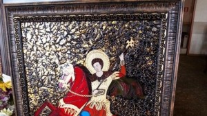 Икона рисувана от десетокласник е продадена за рекордните 2100 лева