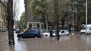 Отводнени са 66 къщи и обекти в Хасковско 5 са