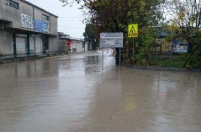 До края на седмицата решават проблема с наводненията около Зеленчуковата борса