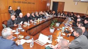 Започна подписването на договорите за снегопочистване в селата