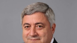 Първа депутатска оставка преди клетвата