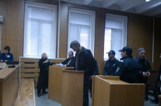 Започва делото срещу холандския педофил