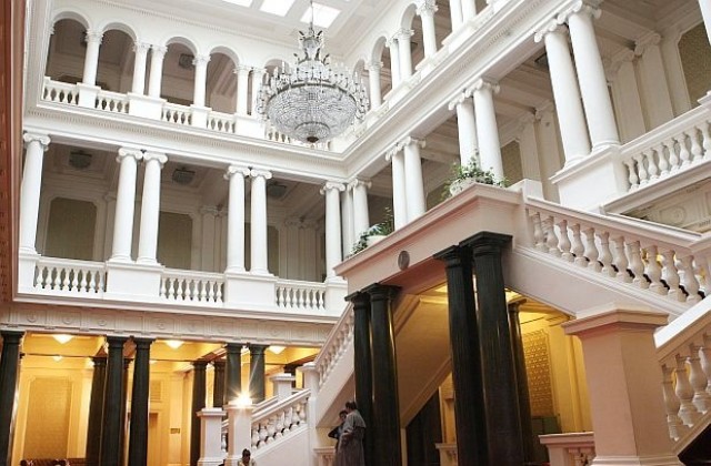 Близо 40% от депутатите са нови лица в парламента