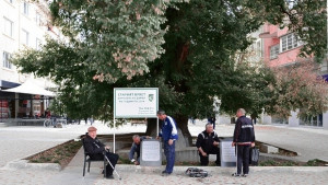 Кметът на Сливен подкрепя гражданската петиция за конкурс за обозначаващ