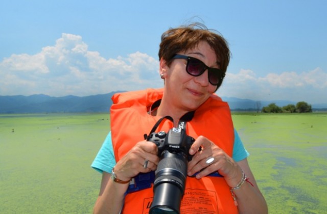 Красимира Пастирова открива фотоизложба „Небе на заем“ в родния Русе