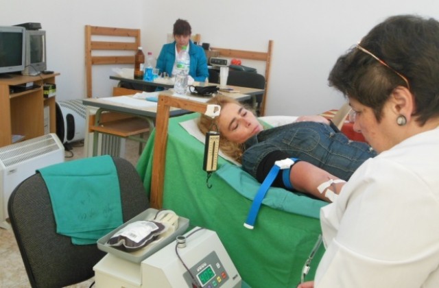 25 души дариха кръв в акцията на БЧК