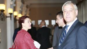 Екоминистърът Няма да допуснем добив на нефт и газ в