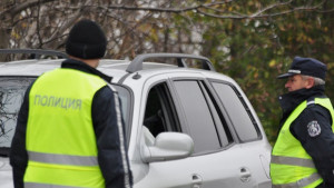 За ден 99 нарушения засякоха пътни полицаи