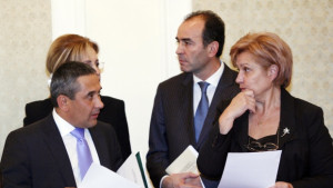 Приходите в бюджета няма да се изпълнят с около 1