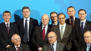 51 страни свалят банковата тайна