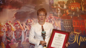 Кметът на Казанлък взе наградата Човек на 21 век