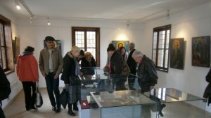 Откриха изложба със старопечатни книги посветена на Яков Крайков