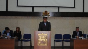 Й Андонов поиска оставката на болничния шеф Вл Пандев