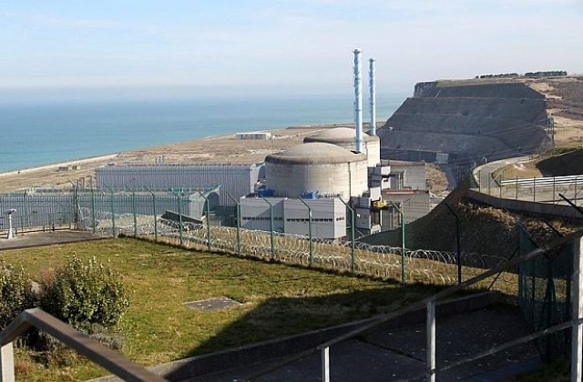 Франция разследва полети на минидронове над ядрени централи