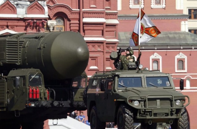Русия изстреля ракета „Топол-М”