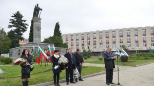 В Сливен отбелязаха Деня на народните будители