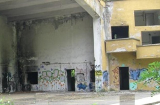 Мъж, блудствал с три момичета в Летния театър, се изправя пред съда