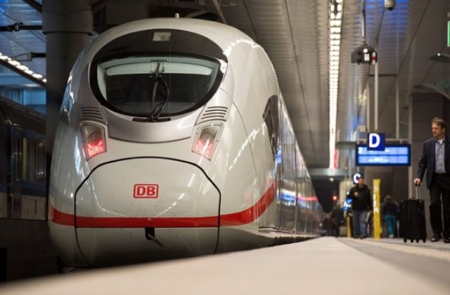 Китайци ще строят първия високоскоростен влак в Мексико