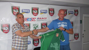 Сменят треньора и изпдиректор на Ботев Враца