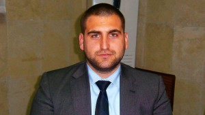 26годишен младеж ще замени Томислав Дончев в ЕП