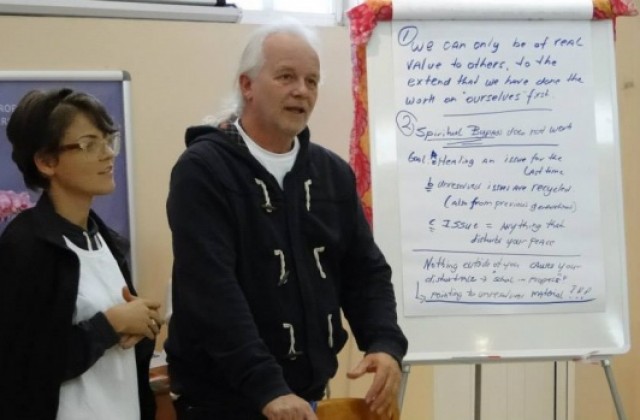 Известен холандски психолог създаде Академия по духовна психология във В. Търново