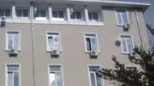 Оставиха в ареста мъж блудствал с малолетна