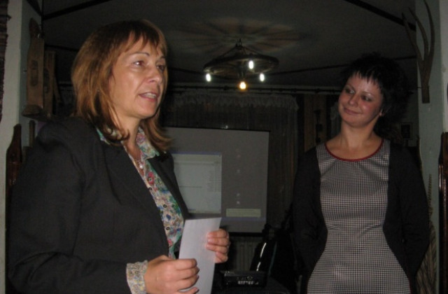 Младежи отличиха кмета на Казанлък заради подкрепа и съдействие