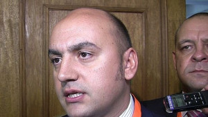 Предвидените за обезщетения пари заради син език са достатъчни