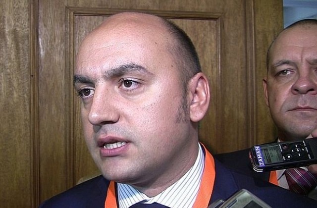 Предвидените за обезщетения пари заради „син език” са достатъчни