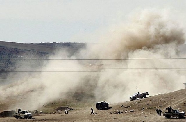 Осем сирийски войници бяха убити при израелски въздушни удари насочени