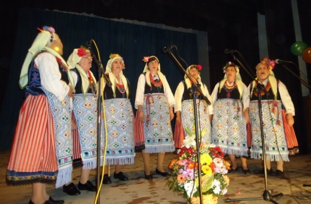 Празник във Воденичане
