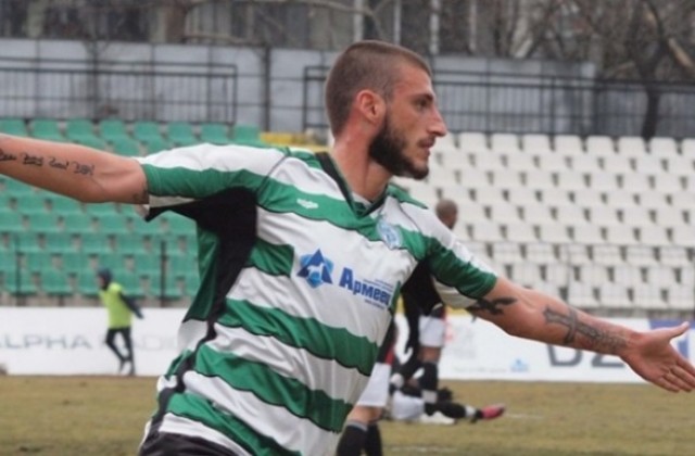 Черно море без Божилов и Паланков срещу Марек