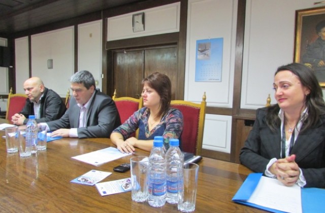 Общинарите в Г. Оряховица повишават компетенциите си по проект