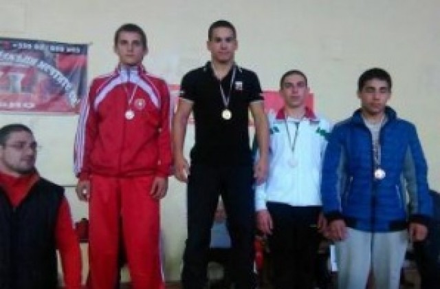 Августин Спасов със злато от турнир във Враца
